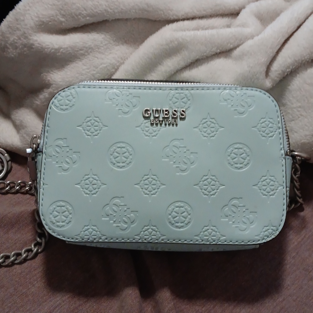 Guess crossbody